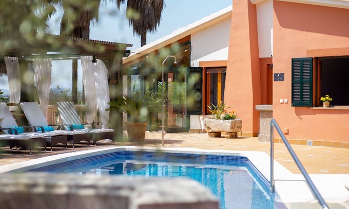 Alcudia Villa | Can Marti - Wonderful villa with pool in a mountain area near Alcúdia