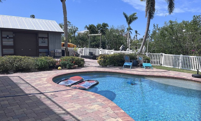 Biggar RV Rental | Canal Kayaking RV pad with 30 or 50 amp hookups for YOUR RV. Close to beach