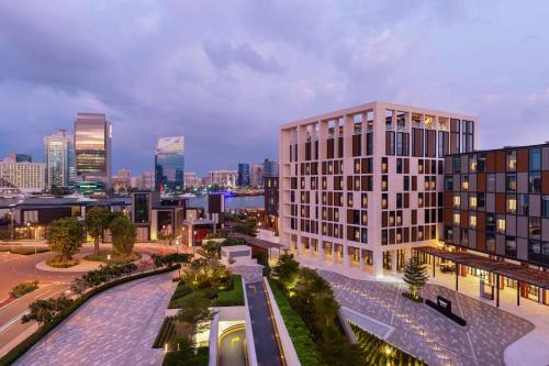 Bur Dubai Hotel | Canopy by Hilton Dubai Al Seef