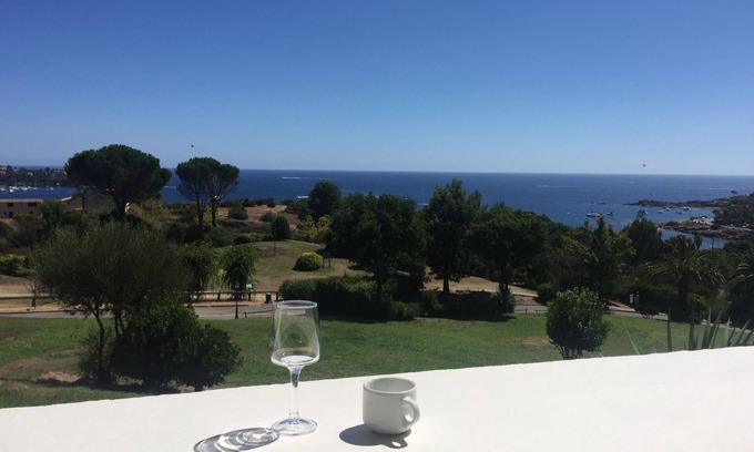 Saint-Raphael Apartment | CAP ESTEREL APARTMENT SUPERB PANORAMIC SEA VIEW