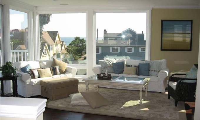 Sunset Beach House | Cape Catalina 'A' - Oceanview Home