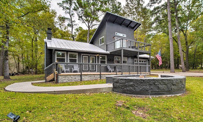 Cape Royale Cottage | Cape Royale Cottage w/Fire Pit & Water Views
