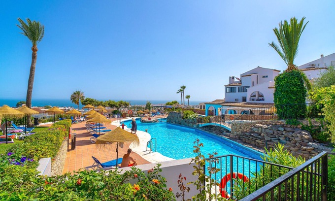 Nerja Ski Chalet | Capistrano Village Casa Corasol