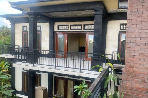 Melayang Hotel | Capital O 93844 Arta Adi Homestay NearBali Zoo
