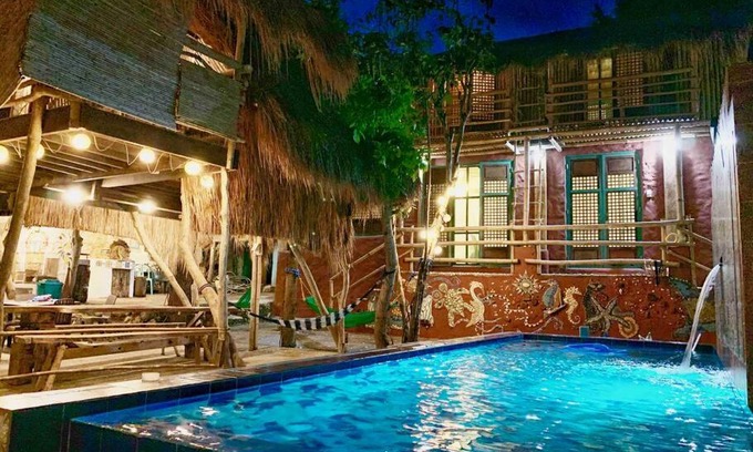 Calatagan Villa | Capiz Beach Villa w/pool (entire cottage for 12)