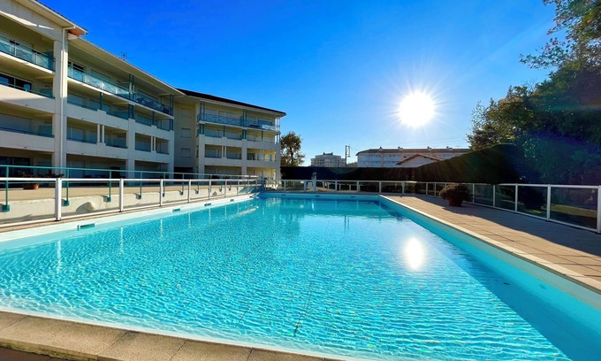 Ciboure Apartment | Caporizon - Erosoa-face au Golf-T1 Cosy-Heated pool