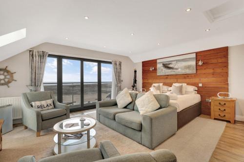 Boulmer House | Captains Cove - North East Escapes
