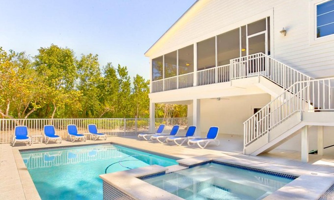 Wulfert Apartment | Captiva Providence