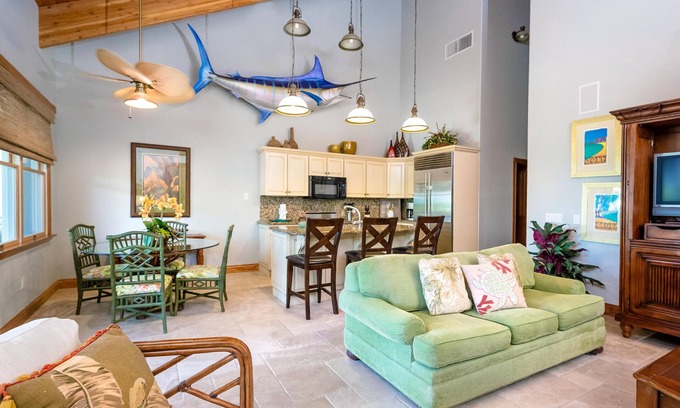Islamorada Resort | Caribbean-Style Family Home w/Full Kitchen, WiFi, Veranda, & Full Washer-Dryer