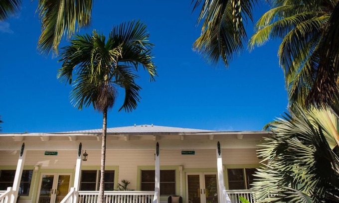 Islamorada Resort | Caribbean-Style Family Home w/Full Kitchen, WiFi, Grill, & Outdoor Veranda