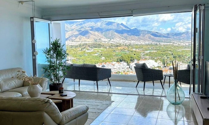 Nerja Apartment | Carmen Apartamento Eleanora