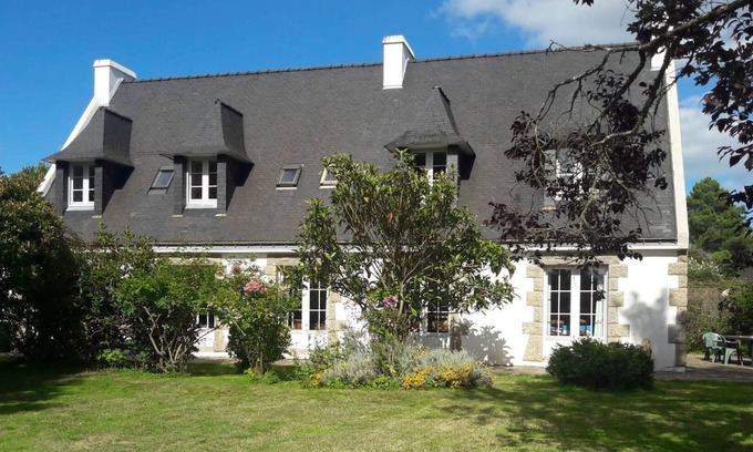 Carnac House | Carnac - Large, comfortable holiday home
