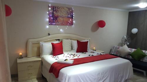 Boksburg House | Carnival View Guest Lodge and spa