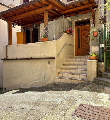 Seravezza House | Casa Al Vicolo - Alley House