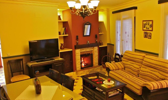 Carcabuey House | Casa Aurora
