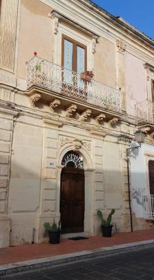Canicattini Bagni House | Casa Barocco siciliano