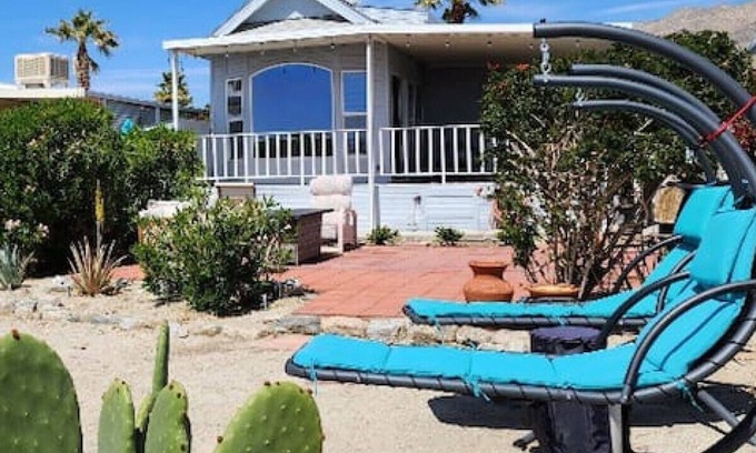 Desert Hot Springs House | Casa Bella House in Desert Mineral Pool Resort