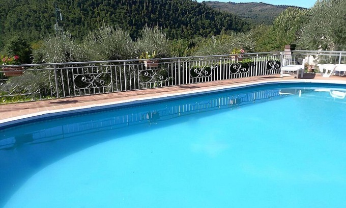 Santa Fiora House | Casa Binetta B: A characteristic and welcoming two-story independent house situated in the heart of the Tuscan countryside.