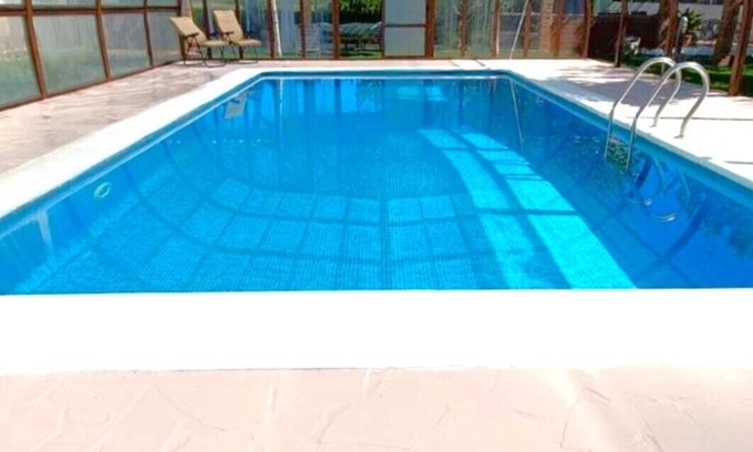 Pozo Alcon Villa | Casa Bodeguilla con piscina privada cubierta o abierta según época del año