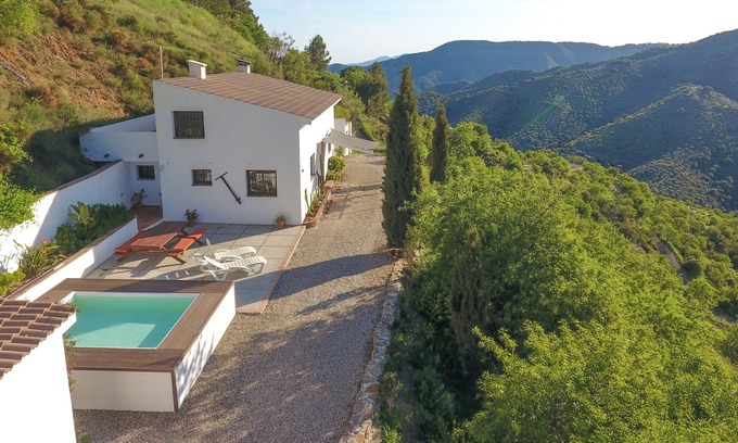Malaga-Este Cottage | CASA CACTUS in the heart of the Montes de Málaga