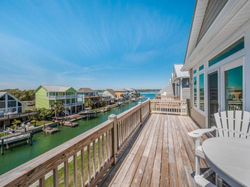 Topsail Beach House | Casa Canal