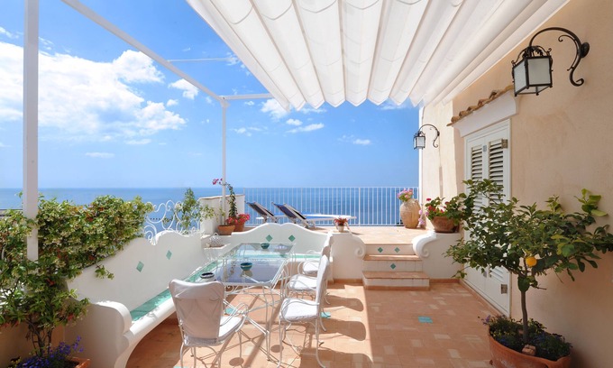 Positano Villa | Casa Carolina, sleeps 6 + 2