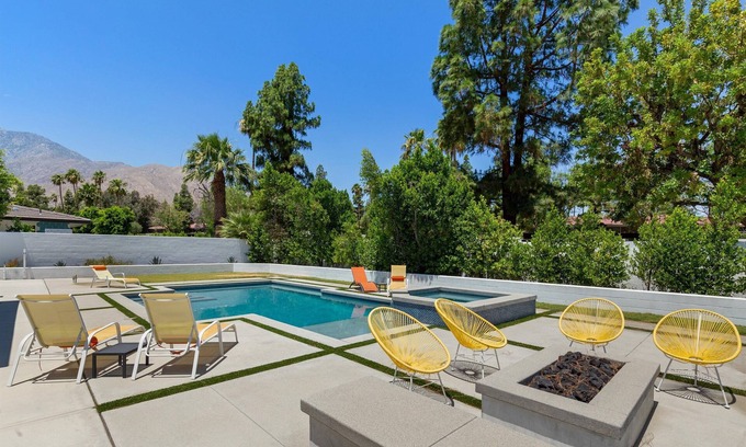 Racquet Club West House | Casa Catalina Compound - Pool + Spa with Guesthouse