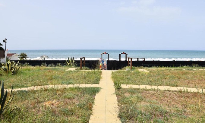 Lavinio Lido di Enea Apartment | CASA CELESTE- Sea front