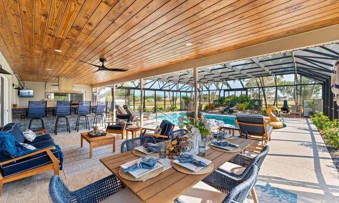 Cocoa Isles Country Club House | Casa Coco Retreat w/Heated Pool & Outdoor Kitchen!