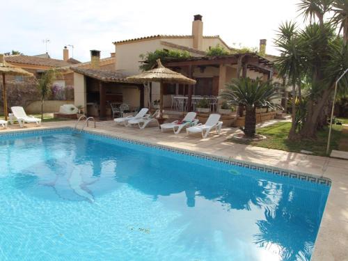 Riumar House | Casa con Piscina Privada, Cerca del Mar, WiFi Gratis, Aire Opcional, Mascotas y Playa para Perros - ES-184-10