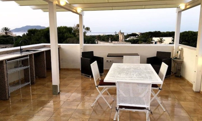 Favignana Apartment | Casa Corallina, apartment 500 mt from the Main Square !