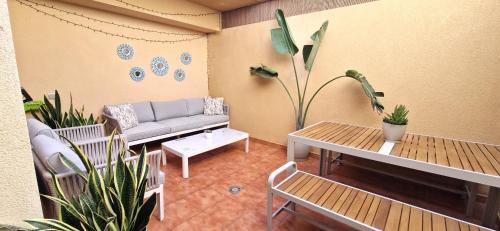 El Cotillo Apartment | Casa Cotillo 13 next to Los Lagos Beach Highspeed Wifi