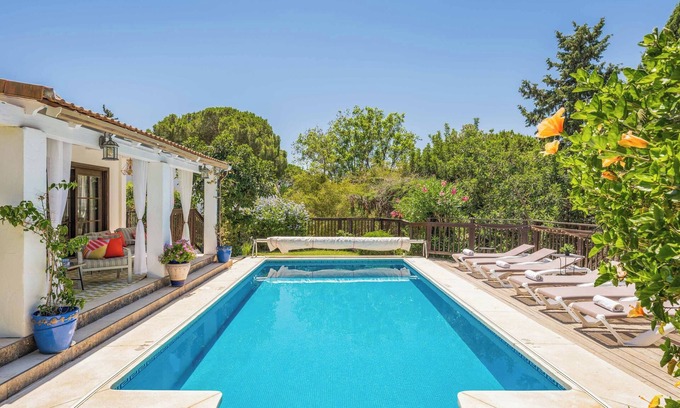 Elviria Villa | Casa Cumbre - Three Bedroom Villa, Sleeps 6