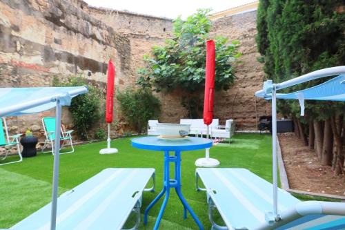 Cerro de la Golondrina-Salesianos Apartment | casa de los patios amurallados