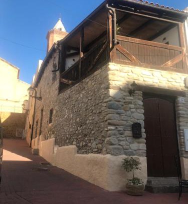 La Parata House | casa de piedra.The stone house