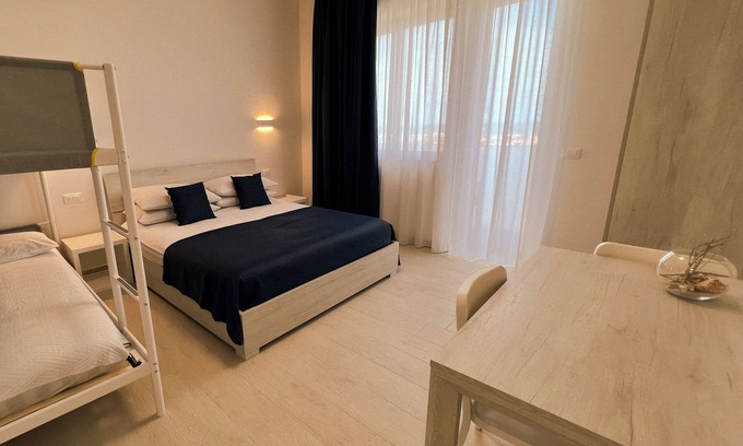 Sottomarina Apartment | Casa De Vero - Turquoise apartment sea view