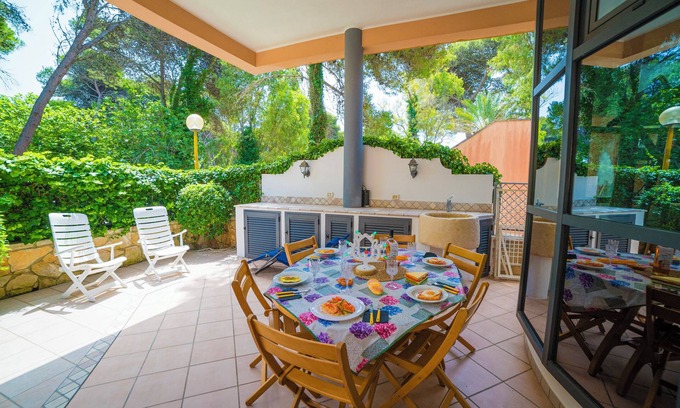 Torre dell'Orso Apartment | Casa dei Pini 120m From The Beach, Melendugno, Italy