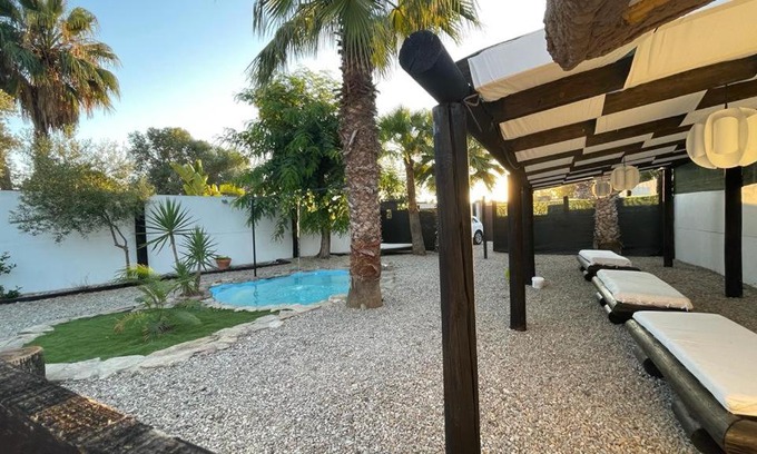 Sanlucar de Barrameda Villa | Casa del lago