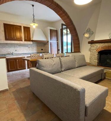 Vicopelago Apartment | Casa del Lampone
