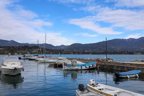 Manerba del Garda Apartment | Casa di Lulù (lago e Spiaggia)