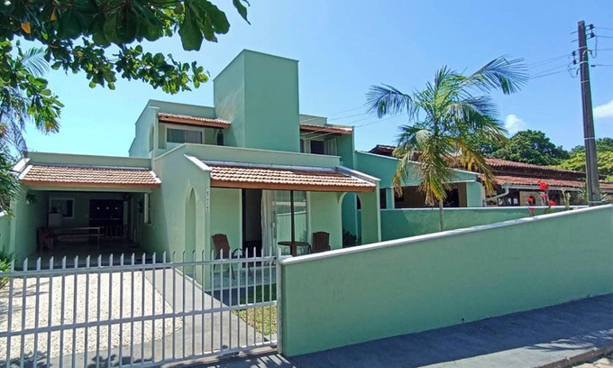 Praia da Armacao do Itapocoroi House | Casa Diva - 5 bedrooms - 3 bathrooms - 900m Beto Carrero - 600m Armação - Penha