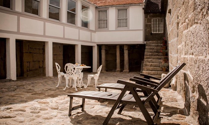A Lama House | Casa dos Muiños