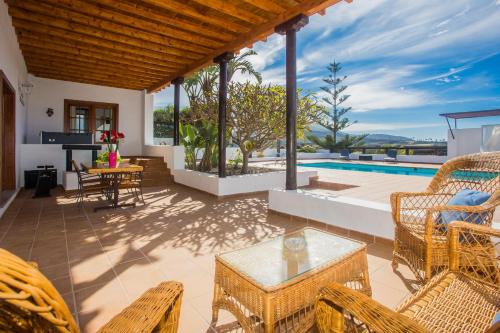 Tinajo Villa | Casa El Quinto