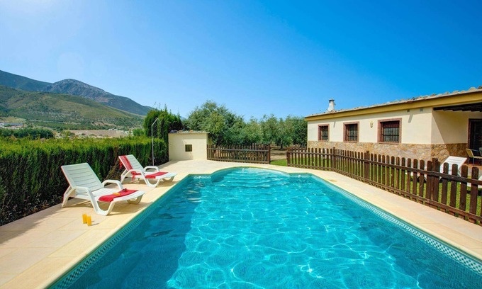 Orgiva Villa | Casa El Valle - Two Bedroom Villa, Sleeps 4