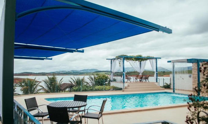 Guape House | Casa Florida do Lago