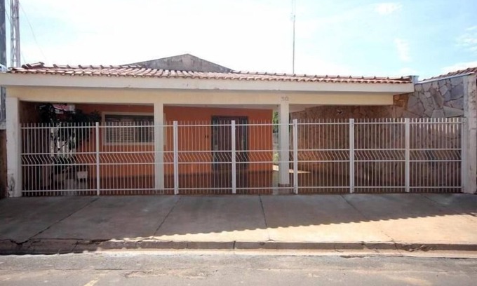 Olimpia House | CASA GRATÃO- Comfortable, Airy, great location. (WiFi), 6 min. of the Park