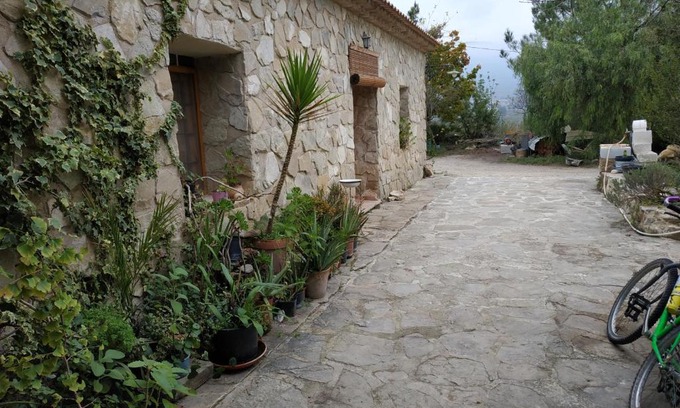 Moratalla House | casa guardarrios