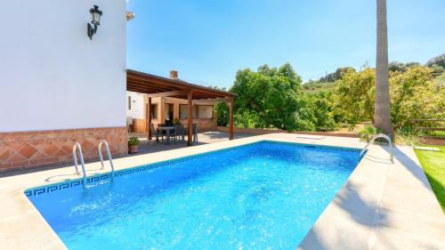 Alozaina Villa | Casa Huerta Alejo Alozaina by Ruralidays