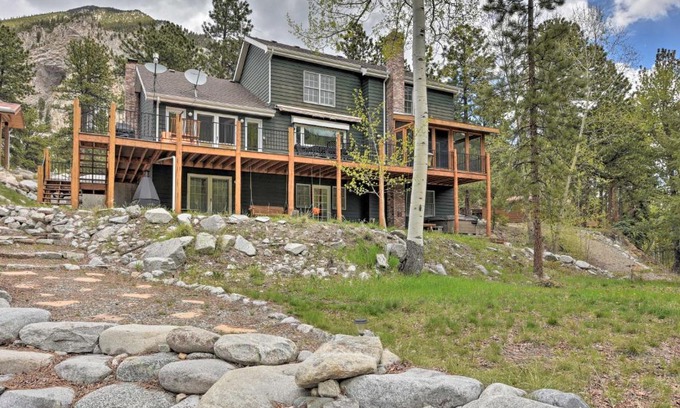 Nathrop House | Casa Immaculata on Chalk Creek with Views!