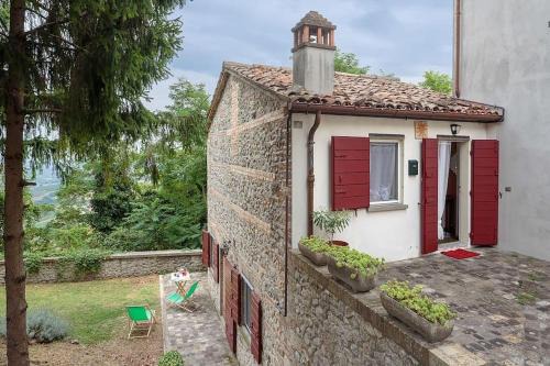 Verucchio House | Casa in Pietra con Vista Unica